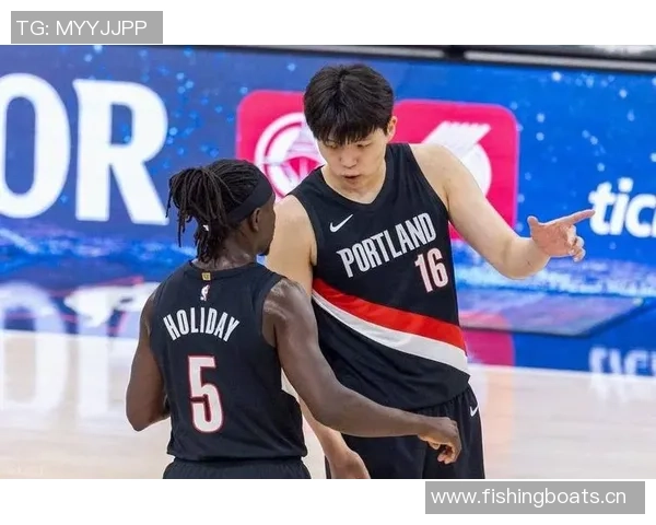 双塔组合难敌火箭篮板优势杨瀚森与罗威的挑战与反思