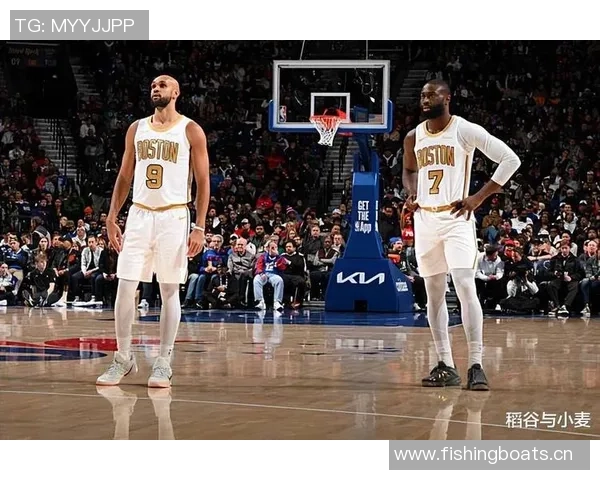 德里克怀特首节表现出色10投5中砍下12分助力球队正负值6